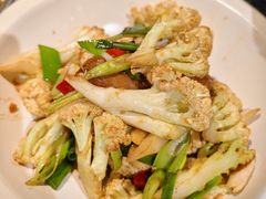 -侯志伟老街炒鸡(广济街店)