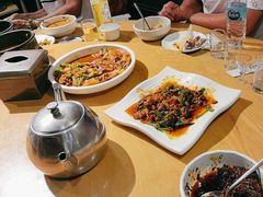 -海兰江石锅饭(水上店)