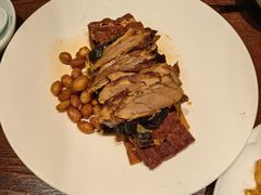 -湖畔鲁菜·二十年老字号餐厅(大明湖店)