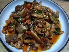 -小菜园新徽菜(蚌埠蚌山万达店)