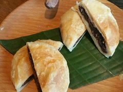 现烤玫瑰鲜花饼-云海肴·汽锅鸡·云南菜(天山百盛优客店)