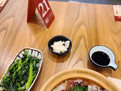 -煲仔皇腊味煲仔饭(经四万达店)