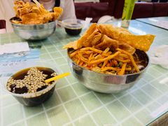 -红鼻子桂林米粉(金唐新光界店)