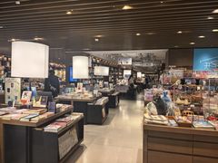 -茑屋书店(天目里店)