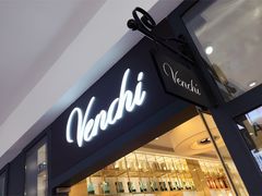 -VENCHI 闻绮(上海佛罗伦萨小镇店)