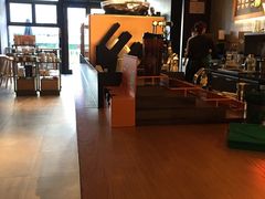 -星巴克(杭州临平万达广场店)