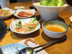 -唯成•韩国炭火烤肉 유성고기