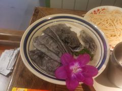 -巴卤社老火锅(财富店)