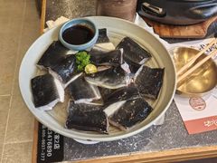 -草家酱蟹炭火烤肉店(珲春南路二店)
