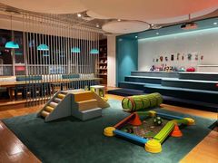 -蔚来中心(北京中关村店)