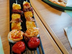 幸会饭堂荤香薄底披萨-幸薈飯堂