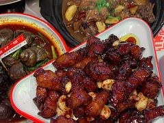 -老闵田螺馆·南昌市井菜·特色小吃(总店)