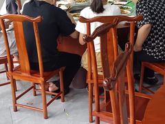 -老农民柴火灶鲜鱼馆