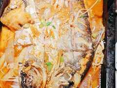 -夯鱼烤鱼·尔滨地标美食(国展店)