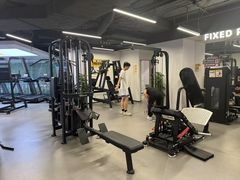 -超鹿运动(达信大厦店)