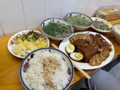-明姨仔潮汕美食·碳炉猪脚·汕尾牛腩饭·起片鸡煲(起义路店)