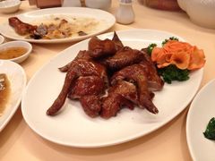 脆皮大皇鸽-镛记酒家