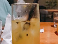 -三勾JJJ Burger&Coffee(梅溪湖店)