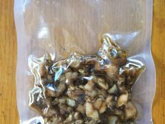 -鑫记婆婆兔·成都特产·兔头手撕兔(太古里店)