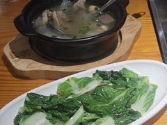 -九道菜有鸡鱼头(石鼓路店)