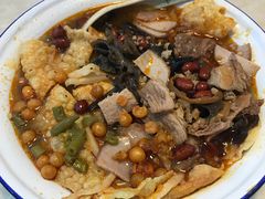 -丽丽三鲜螺蛳粉(田林路店)