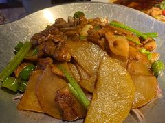 -韵秋荷(宝山龙湖天街店)