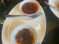 辣酱及蘑菇酱-北京四季酒店·采逸轩