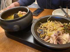 云南经典汽锅鸡-云海肴·汽锅鸡·云南菜(苏州中心店)