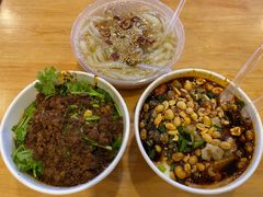 -八一好吃街·高品美食广场