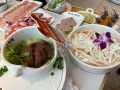 -大熊猫毛肚火锅(烟台万象汇店)