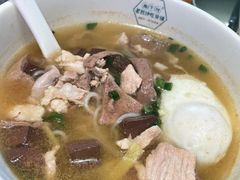 -湘下佬·老长沙吃货铺(顺成·大融城店)