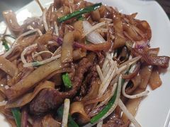 干炒牛河-新旺茶餐厅·早餐·夜宵(仙霞店)