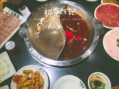 -大龙辣火锅·龙虾·烧烤(湖滨新天地店)