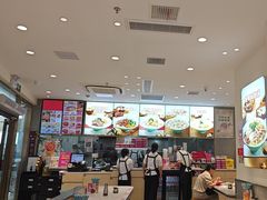 -小杨生煎(金山百联购物中心3楼店)