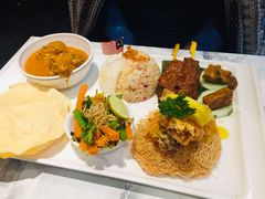 关姐三色饭-关夫人餐厅(阳光广场店)