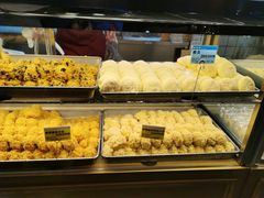 -鲍师傅糕点(江苏路店)