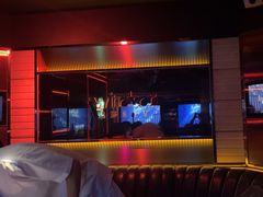-温莎KTV(珠江路店)