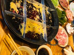 -岗上渣渣老火锅(两路口店)