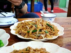 干炒牛河-南记食粥坊·宵夜大排档(莲花总店)