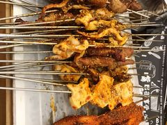 -喝丢一只鞋海鲜烧烤·海肠捞饭(市场店)