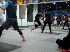 -成杰格斗·拳击·柔术·防身术(建设路店)