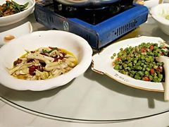 -清真·卡德尔大叔新疆主题餐厅(龙汇路店)