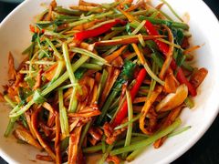 -柒园·三十年创意杭帮菜(龙湖滨江天街店)