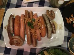 -皇冠自酿啤酒坊(中国红街5号楼店)