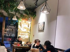 大堂-潮十三潮汕砂锅粥(高新四路大都荟店)