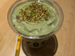 牛油果开心果奶昔-乐凯撒披萨(正佳广场店)