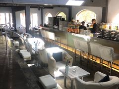-穹六人间 people 6(岳阳路店)