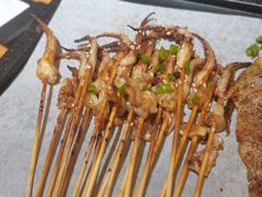 烤鱿鱼须-二旗里烧烤·烤羊排(龙域店)