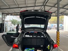 -上海永达奥迪4S店(张杨路店)