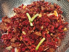 -阿瓦山寨·湘菜现炒·剁椒鱼头王(咸阳总店)